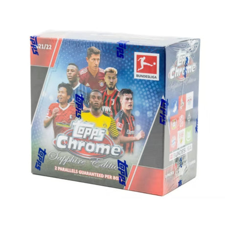 2021-22 Topps Chrome Sapphire Edition Bundesliga Hobby Box, samlarbilder med blå kristallglans för fotbollskort.